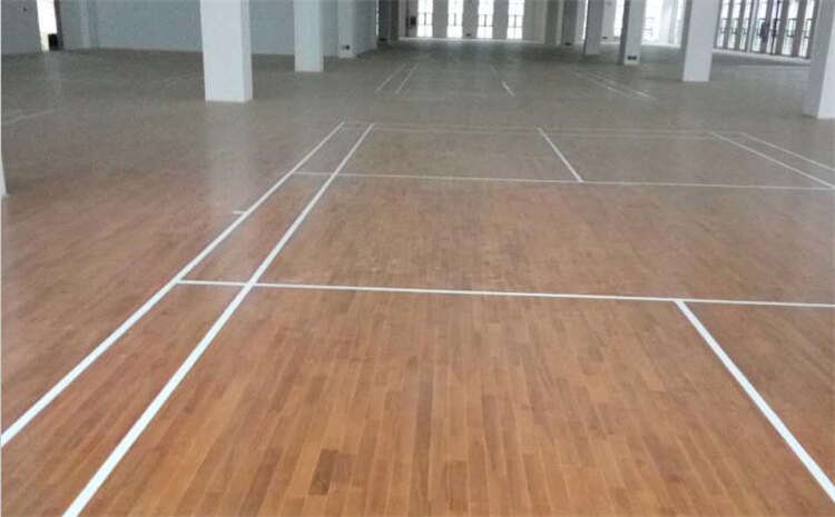 國內體育場(chǎng)木地板價(jià)格